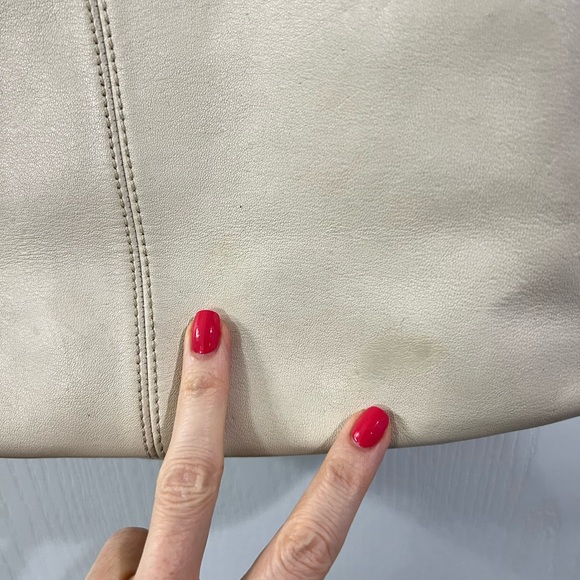 Coach White Leather Shoulder Bag - Picture 12 of 12